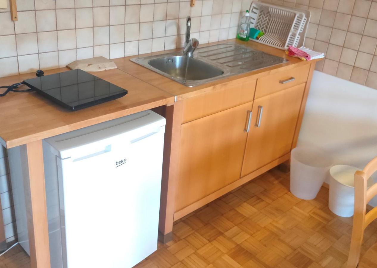 Rooms And Apartment Na Poljani Škofja Loka Eksteriør bilde